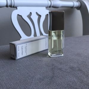 Calvin Klein Eternity eau de parfum spray